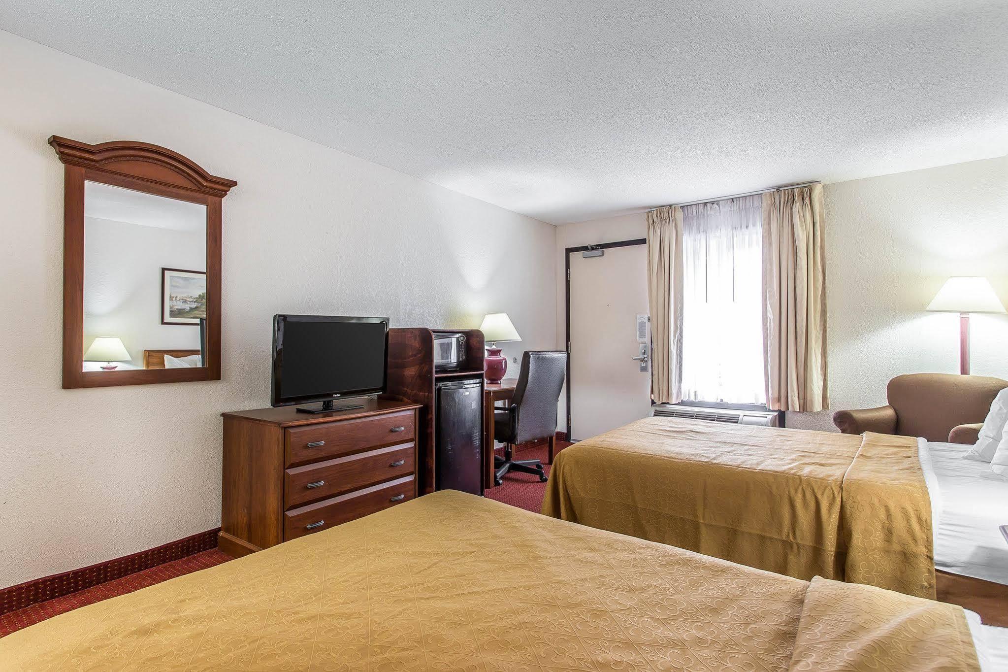 Quality Inn Greenville Near University Exteriér fotografie