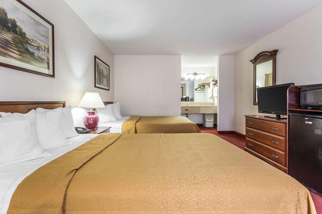 Quality Inn Greenville Near University Pokoj fotografie
