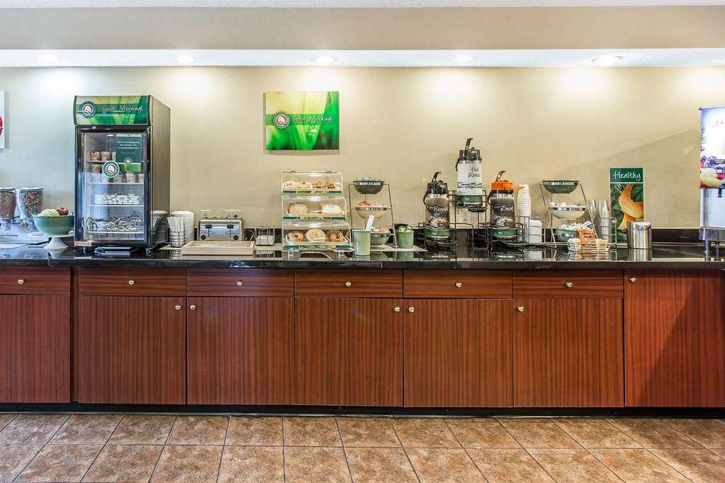 Quality Inn Greenville Near University Restaurace fotografie